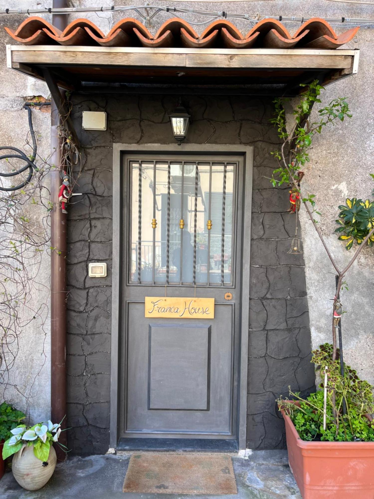 Francahouse Apartment Catania Exterior photo